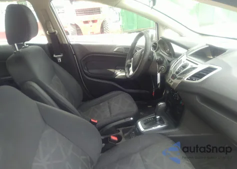 2013 Ford Fiesta Se z USA, uszkodzony, nr VIN 3FADP4EJ5DM198900